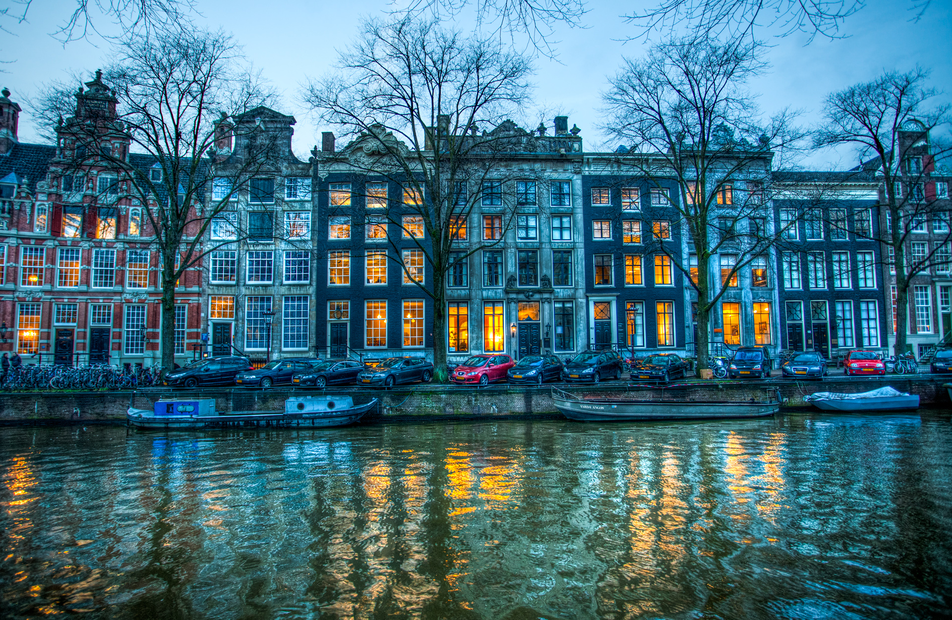 Canals & cobblestones